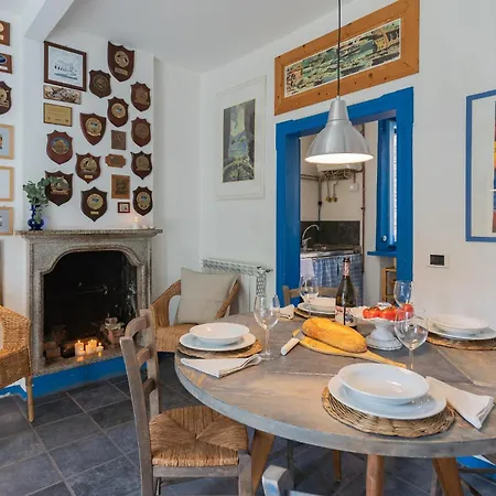 Deriva Apartment On Careno Beach By Rent All Como *