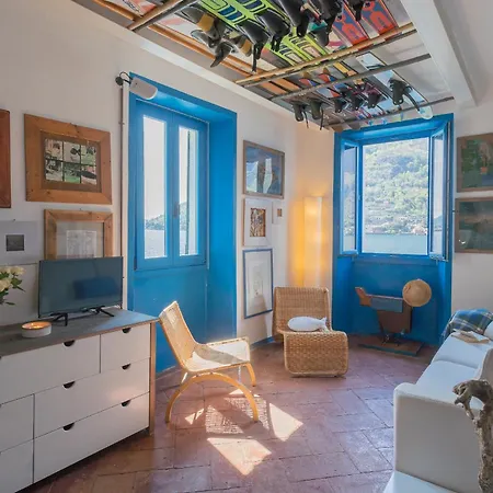 Deriva Apartment On Careno Beach By Rent All Como