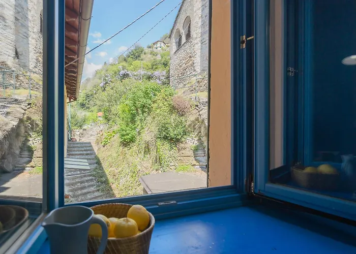 Deriva On Carenos By Rent Apartment Nesso